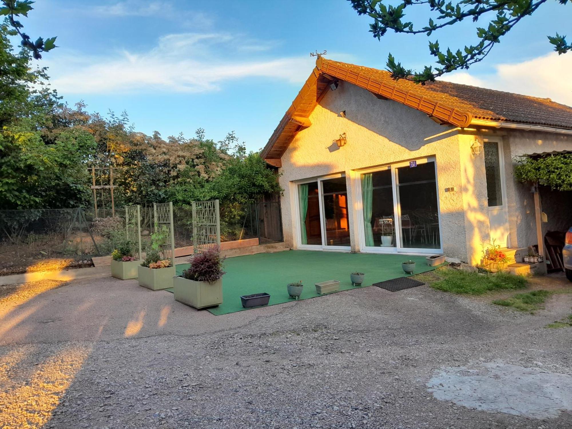 Chambres D Hotes Au P'Tit Bonheur Campagnard Jarnosse Rum bild
